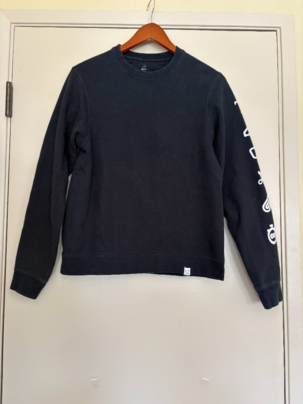 Snap Inc. Black Long Sleeve Graphic Tee- Size Small